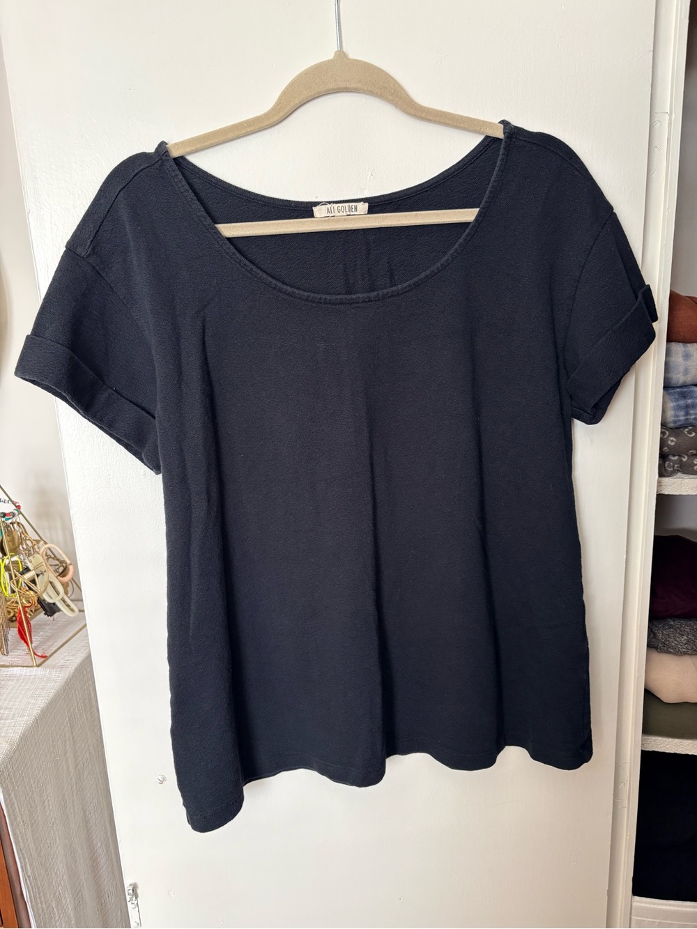 Ali Golden Black Scoop Neck Short Sleeve Top